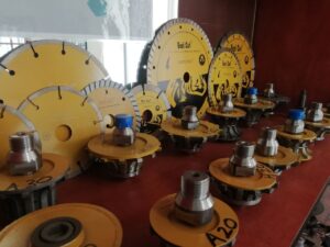 How to polish a grove using fluting wheel